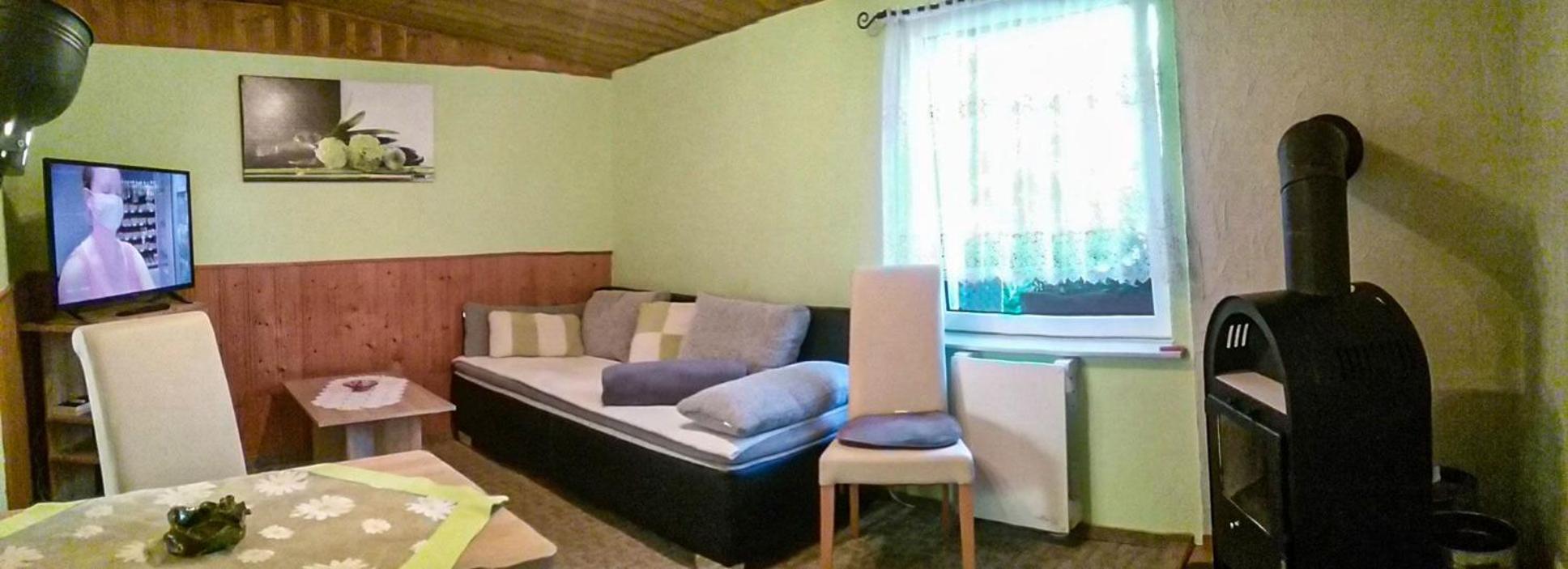 Gemuetliche Ferienwohnung Loebert リュベナウ エクステリア 写真